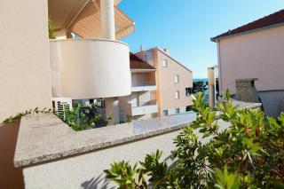 Apartments by the sea Podstrana, Split - 15101 - 9