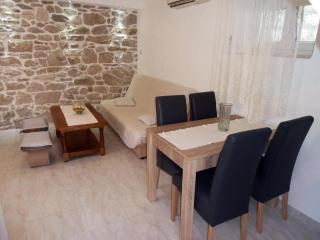 Apartments by the sea Kastel Stafilic, Kastela - 15110 - Kaštela - 9