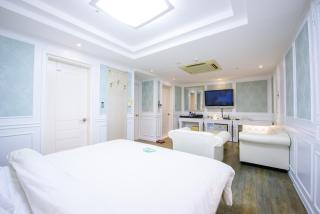 Gangneung Donga Hotel - 8