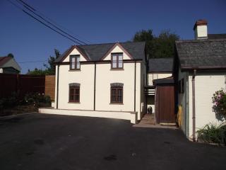 Carpenters Cottages - Llanishen - 7