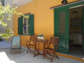 Maison Masse - Holiday Home with private courtyard - Città di Rodi - 9