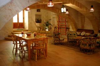 Sylvia' s Millhouse - 7