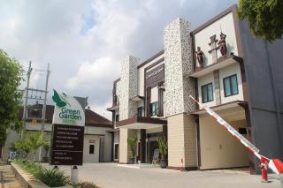 Green Garden Hotel - Tuban - 0