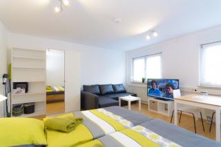 Private rooms next to subway - Nuremberga - 0