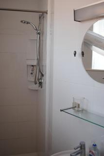 The Flintstones Guesthouse - 7