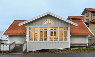 Logi & Bastu - Käringön - 0