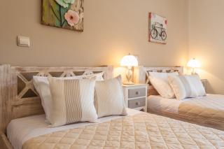 Evgatis Beach Luxury Apts - 1