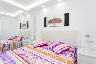 408 Enchanting El Dorado Accommodation, Sea View! - 9