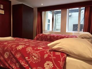 Four Stars Hotel - Londra - 2