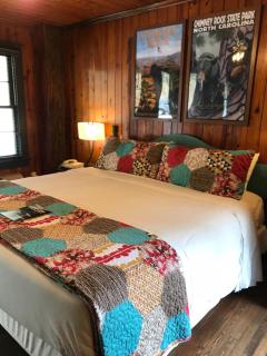 Riverside Lodge at Chimney Rock - 1