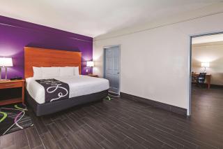 Palacio Royale Inn Signature Katy - 4
