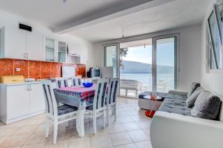 Seaside Apartment Kruce - 4