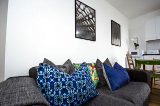 Putney Two Bedroom Apartments - 7