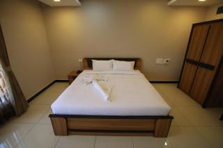 Hotel Golden Gateway - Vellore - 1