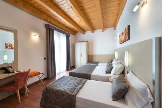 Hotel Villa Angelina - Bibione - 2