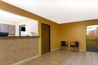 Super 8 by Wyndham Bath Hammondsport Area - Bath - 9