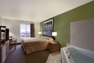 Super 8 by Wyndham Corydon - Corydon - 3