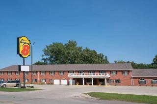 Super 8 by Wyndham Sheldon - Sheldon - 0