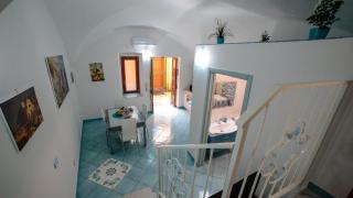 La Mostra Boutique Apartment - 8