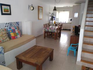 Comodidad en AGUAMARGA! - Agua Amarga - 0