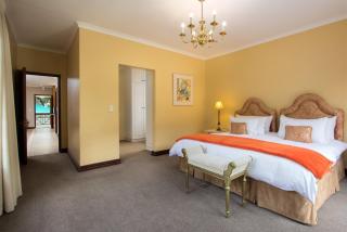 Milkwood Lodge - Hermanus - 8