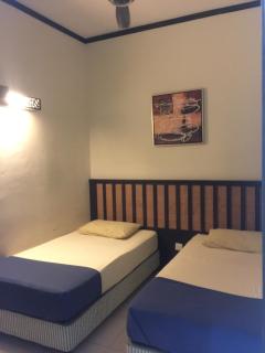 Bestari Homestay @ Gold Coast Morib - Kampong Tanjong Pechah - 5