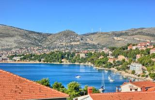 Family friendly apartments with a swimming pool Okrug Gornji, Ciovo - 12377 - 7