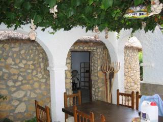 Finca Malyma with 2 villas and 1 apartment, beach front 10,000m2 botanic garden - 1