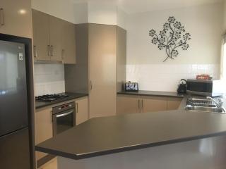Mount Gambier Apartment - 1206 - 1
