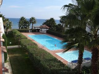 Vue sur mer et montagnes - 8