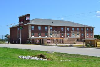 Red River Inn and Suites - Thackerville - 0