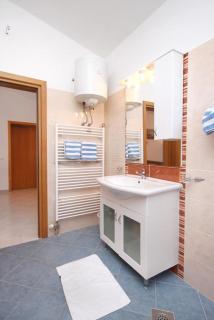 Apartments by the sea Tkon, Pasman - 6215 - Tkon (Tuconio) - 1