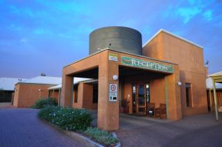 Mud Hut Motel - Coober Pedy - 7