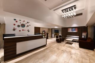 Hotel Leafio Marigold-Near Airport - Bombay - 3