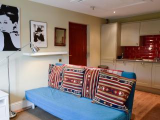Blossom Cottage - 5