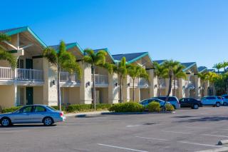 Best Western Plus Yacht Harbor Inn - Dunedin - 7