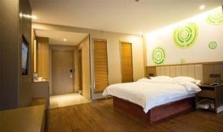 GreenTree Inn Jiangsu Taizhou Dongfeng Road Express Hotel - Taizhou - 3
