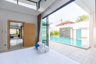 Skypool Villa by G Estate Phuket - Nai Harn Beach - 5