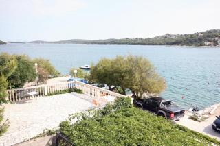 Apartments by the sea Tisno, Murter - 3224 - 4