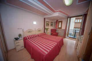 Hotel Mur - Jaca - 1