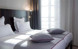 Hotel Saint Dominique - Paris - 9