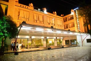 Hotel Suraj Palace - 0