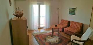 Leona - 2