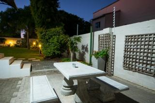 Millard Crescent Guest House - 1