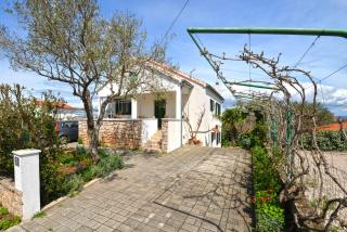 Holiday Apartment Ivan - Murter - 9