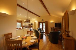 Enlli Lodge - Llanddwywe - 6