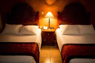 Hotel Real Azteca Boulevard - León - 6