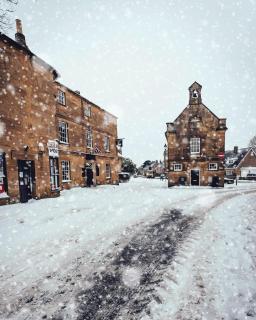 The White Hart Hotel - 4