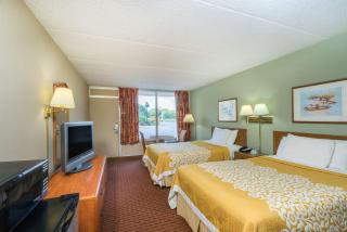 Days Inn by Wyndham Hurricane Mills - Hurricane Mills - 3