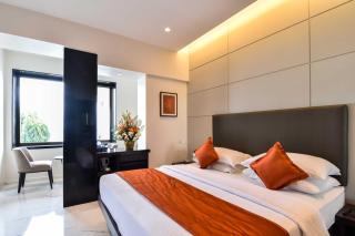 Sea Palace Hotel - near Gateway of India - Bombay - 7